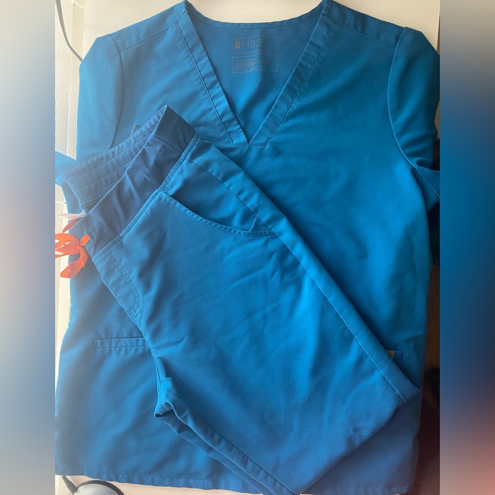 Figs Alps Blue Tall Jogger Scrub Set